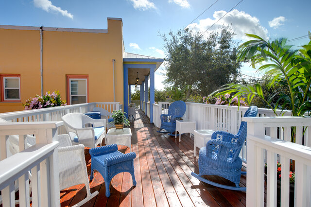 Image 16 for Key West Suite