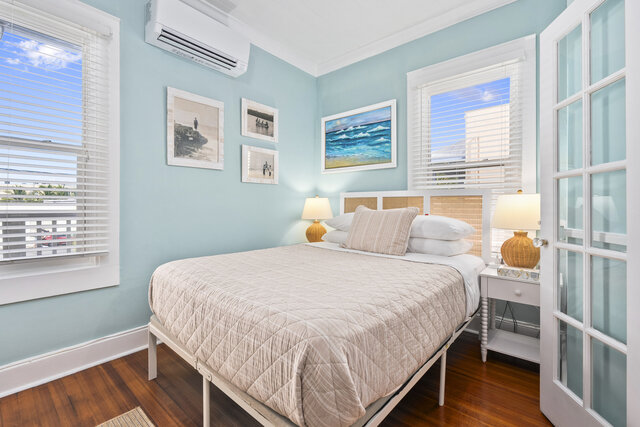 Image 3 for Room 7 (Deluxe Double Suite)