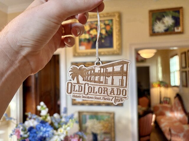 Image 1 for 14.) OCI Wood Ornament