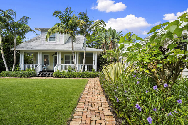 Image 21 for Enchanted Cottage