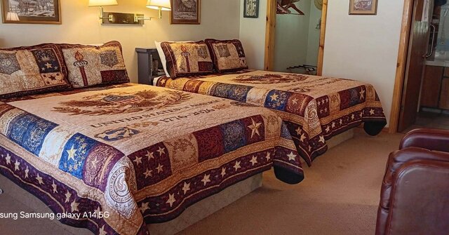 Image 1 for Patriotic - Ponderosa Room