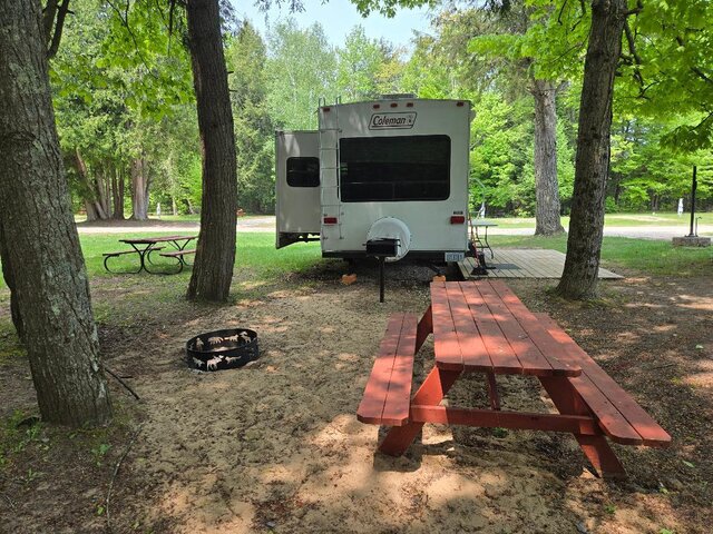 Image 1 for Vera's Vacation RV