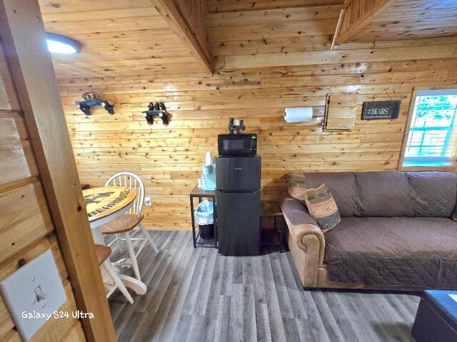 Image 2 for Bings Bearadise Riverfront Cabin