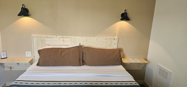 Image 1 for Sage Inn #4