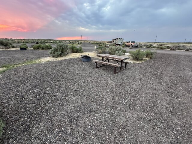 Image 7 for RV Spot #25 Coyote Flats Left Side