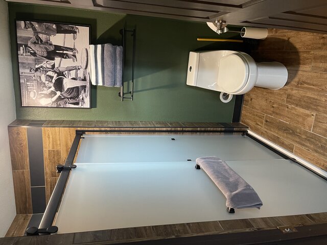 Image 6 for Whiskey Suite