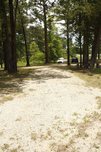 Image 1 for RV2 Pull-Through Site 16