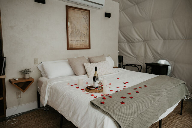 Image 2 for Romance Package