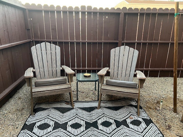 Image 9 for Emmylou Harris Room 9