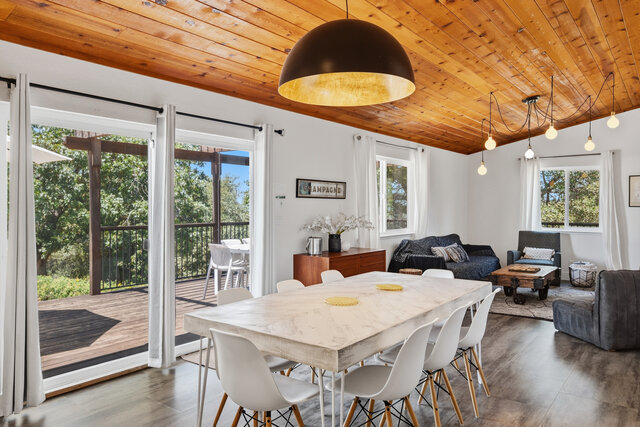 Image 10 for Hilltop Pool House