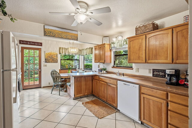 Image 8 for Parkside Cottage
