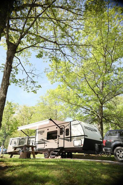 Image 2 for 45 Pull through (Full Hookups)  30 amp, 30'