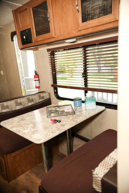 Image 7 for 46 Efficiency camper rental