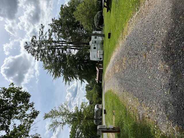 Image 4 for 65 Pull through (Full Hookups)  30/50 amp, 60'