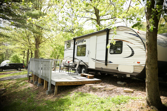 Image 2 for 46 Efficiency camper rental