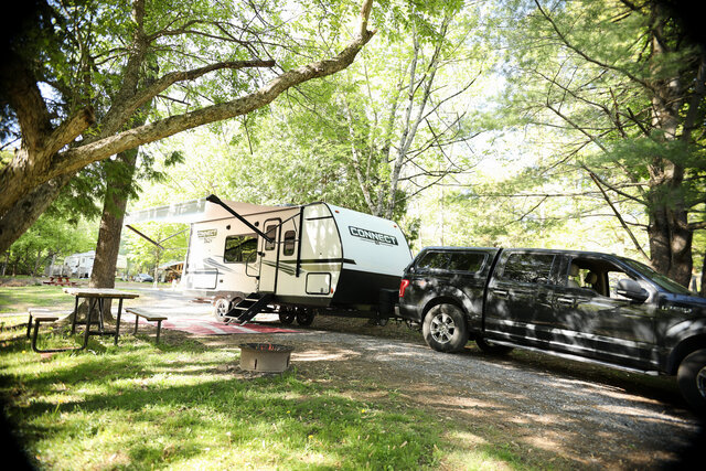 Image 3 for 33 Pull through (Full Hookups)  30/50 amp, 35'