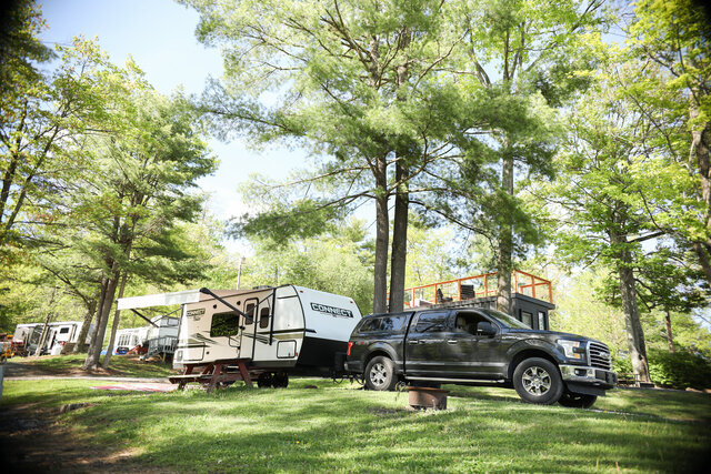 Image 4 for 38 Pull Through (Full Hookups)  30 amp, 35'