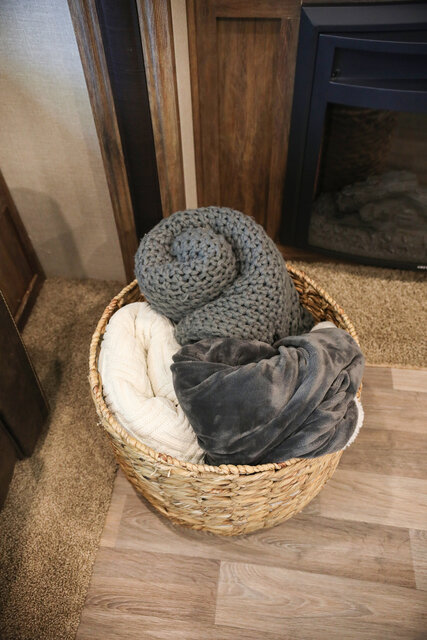 Image 13 for 21 Scenic Camper Rental