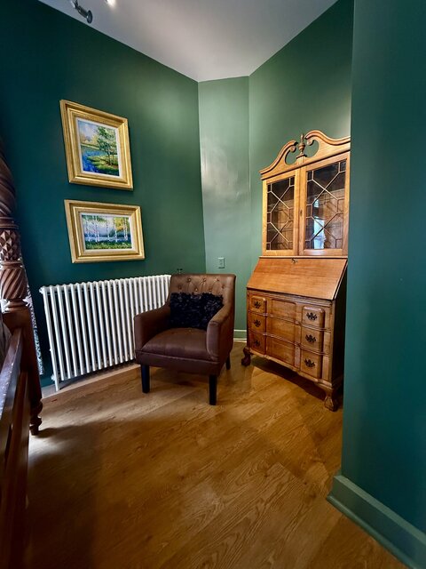 Image 3 for Library Room - Main House