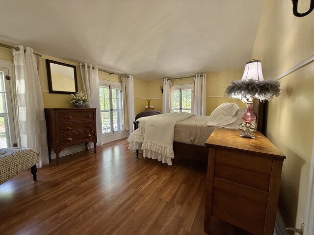 Image 5 for Wenonah Suite - Main House