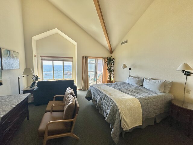 Image 3 for Room Four: The Dreamview Suite
