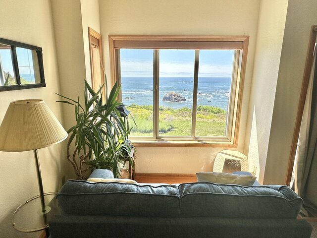 Image 1 for Room Two: The Headlands View Suite