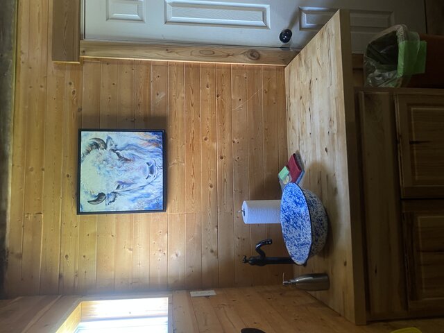 Image 6 for White Bison Lodge