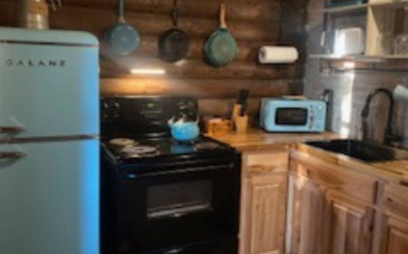 Image 13 for The Frontier Cabin