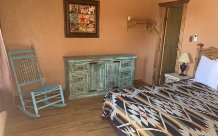 Image 10 for The Laredo