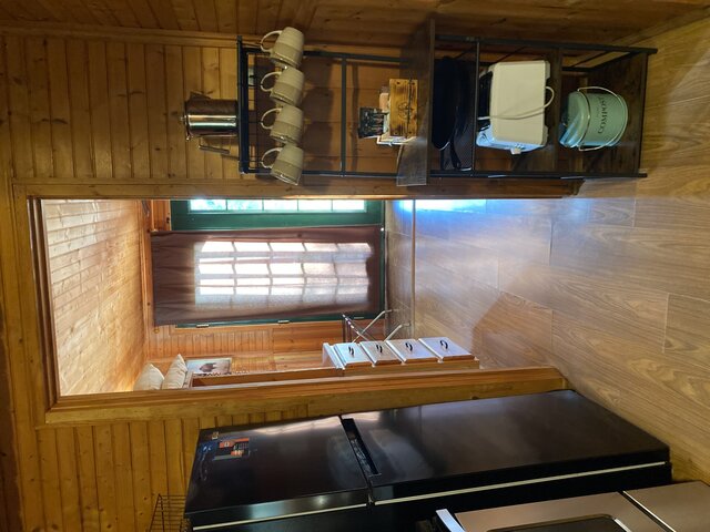 Image 10 for The Yellastone