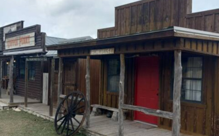 Image 2 for Lazy Jack Flophouse