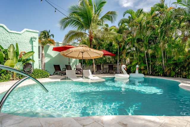 Image 1 for Coco Plum Cottage Vacation Rental