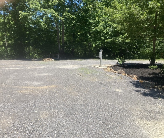 Image 2 for B Back In Full Hook Up