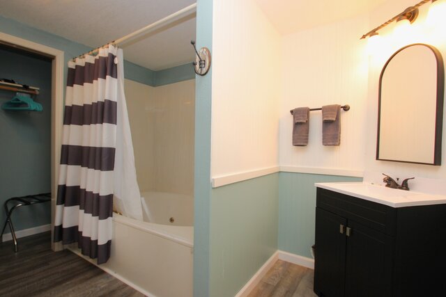 Image 6 for Wine Suite