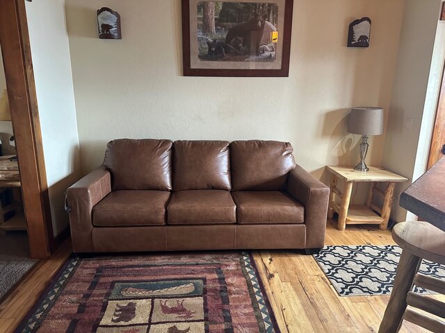 Image 4 for 1 Bedroom Condo - King