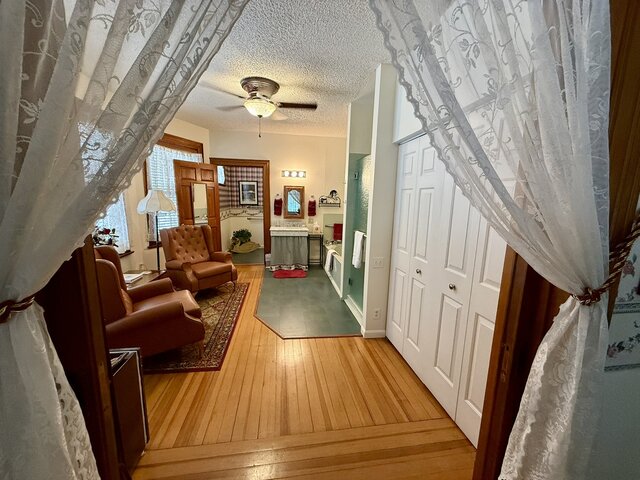 Image 6 for Independence Suite