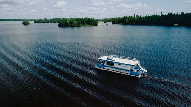 Image 5 for HB05 The Seagull Houseboat [38' - 6p]