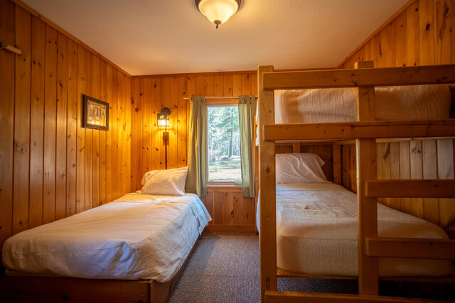 Image 6 for CB01 The Cougar Cabin [2r3b5p]