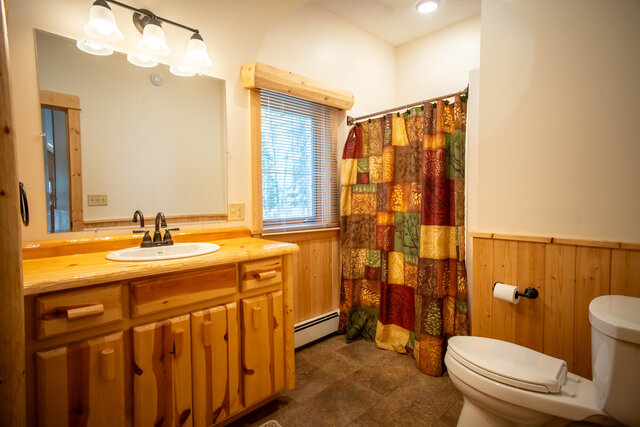 Image 14 for (CB14) The Bent Paddle Private Lodge [4r4b4b11p]