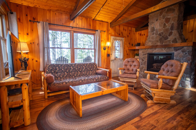 Image 4 for CB06 The Coyote Cabin [3r5b6p]