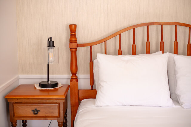 Image 1 for 1 Caroline's Room