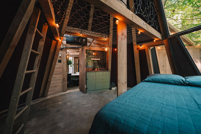 Image 3 for The Flox