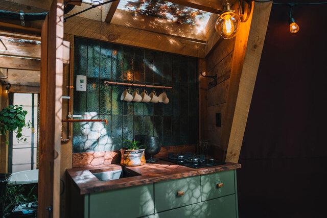 Image 11 for The Flox