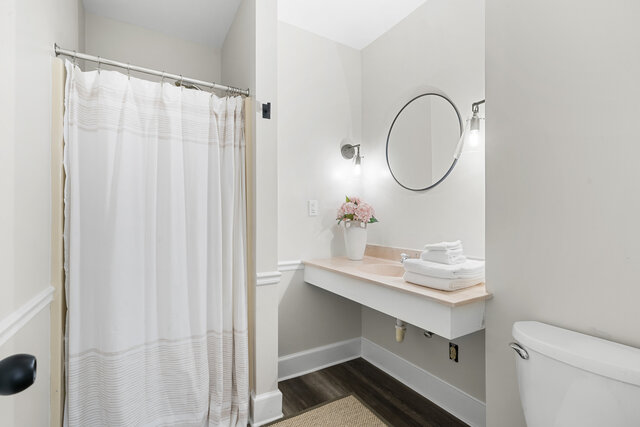 Image 6 for Garden Suite