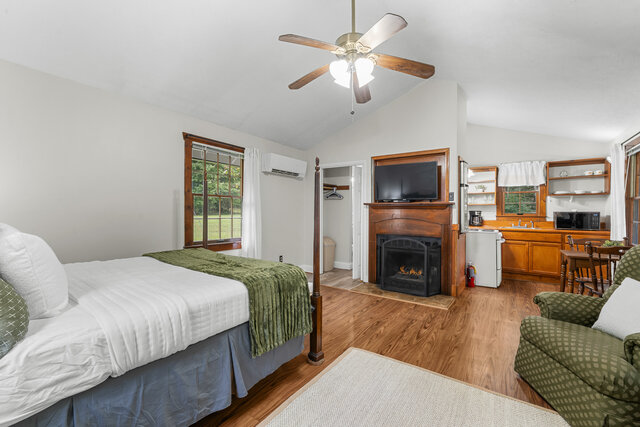 Image 1 for Mountain Serenity