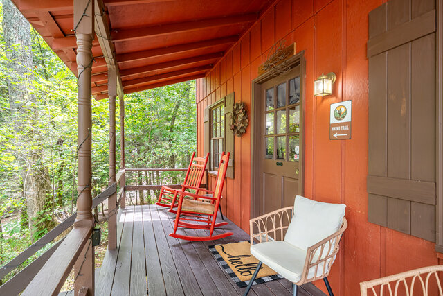 Image 4 for Trailside Retreat