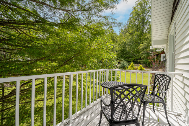 Image 6 for Patriot Suite