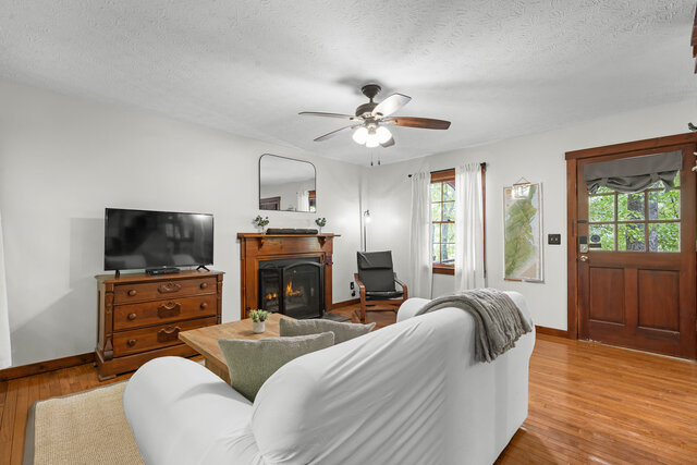 Image 1 for Trailside Retreat