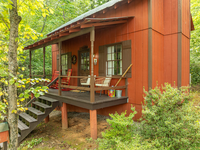 Image 17 for Trailside Retreat