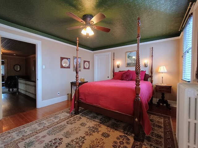 Image 2 for The Crane